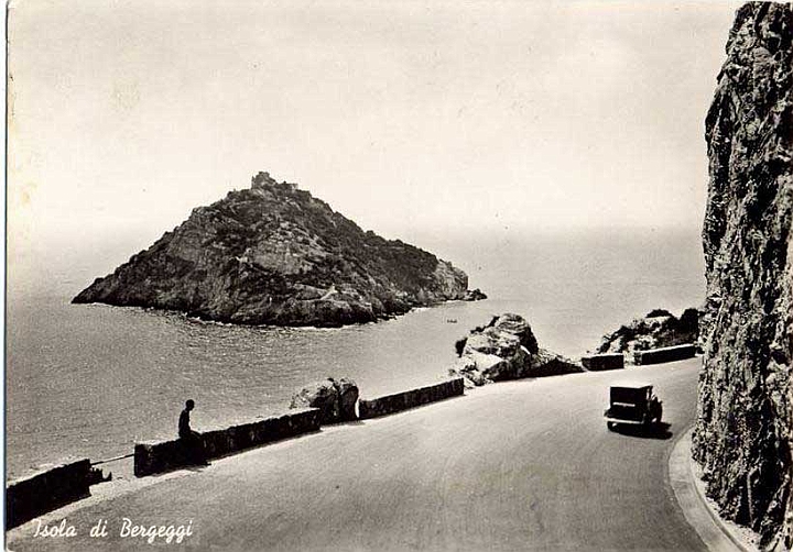 18 Isola-Bergeggi 1940.jpg